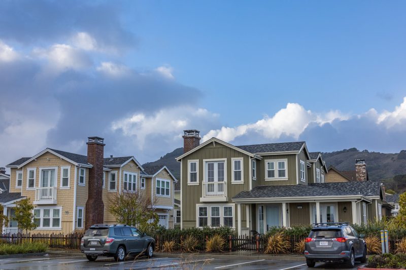 Picturesque suburban neighborhood with modern houses and par 1791910941